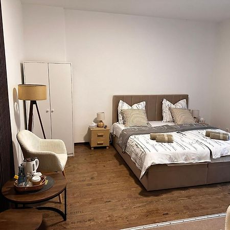 Hotel Royal Betzdorf Экстерьер фото